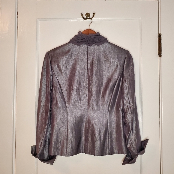 Victor Costa Ruffle Blazer – Size 6 – Silver - Picture 5 of 6